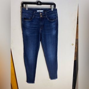 Women’s KanCan Skinny Crop Jeans Size:28